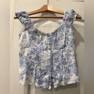 Holilster baby doll cottage core pintuck floral top
Size M